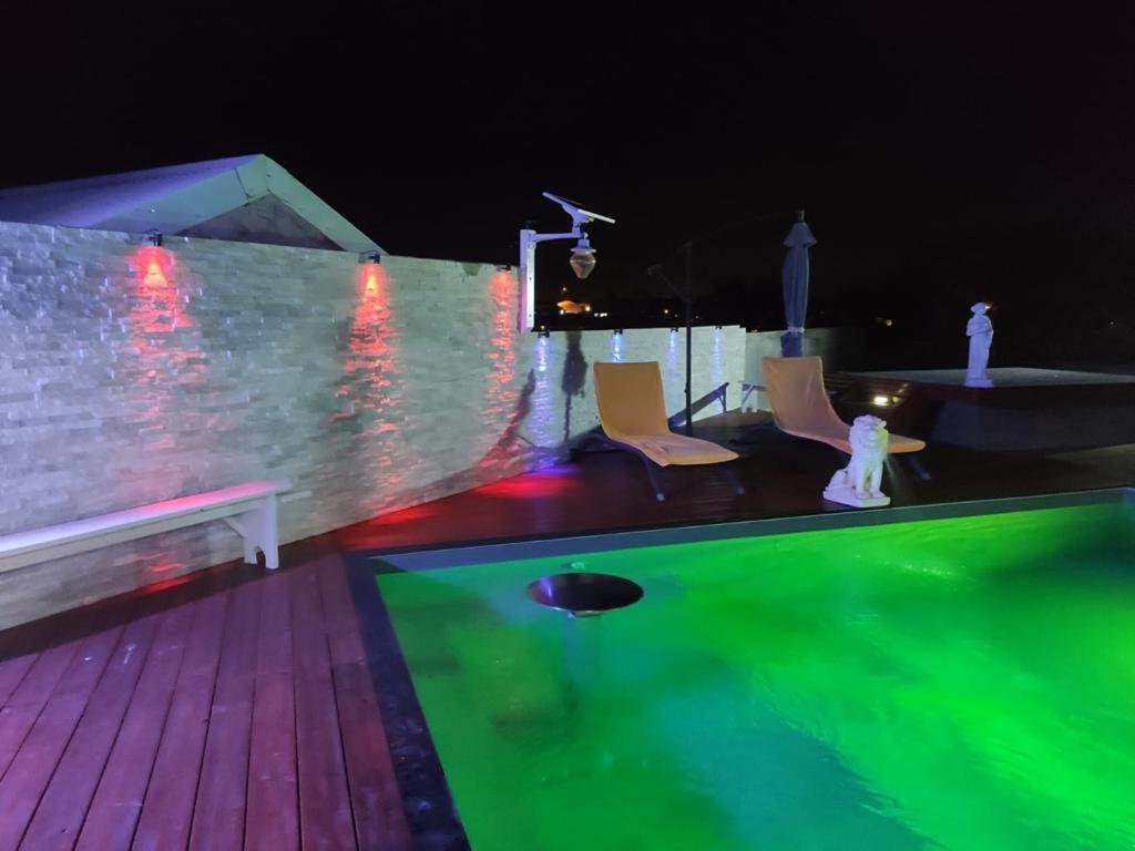 ZANNANNA F1 de charme tout équipé Le Moule avec piscine Exterior foto